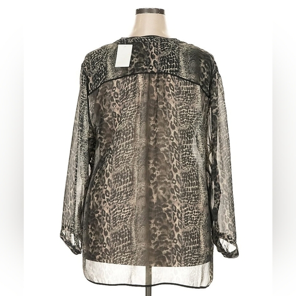 Sejour Silver Velvet Animal Print Tunic โ Size 18W โ NWT - Picture 5 of 7